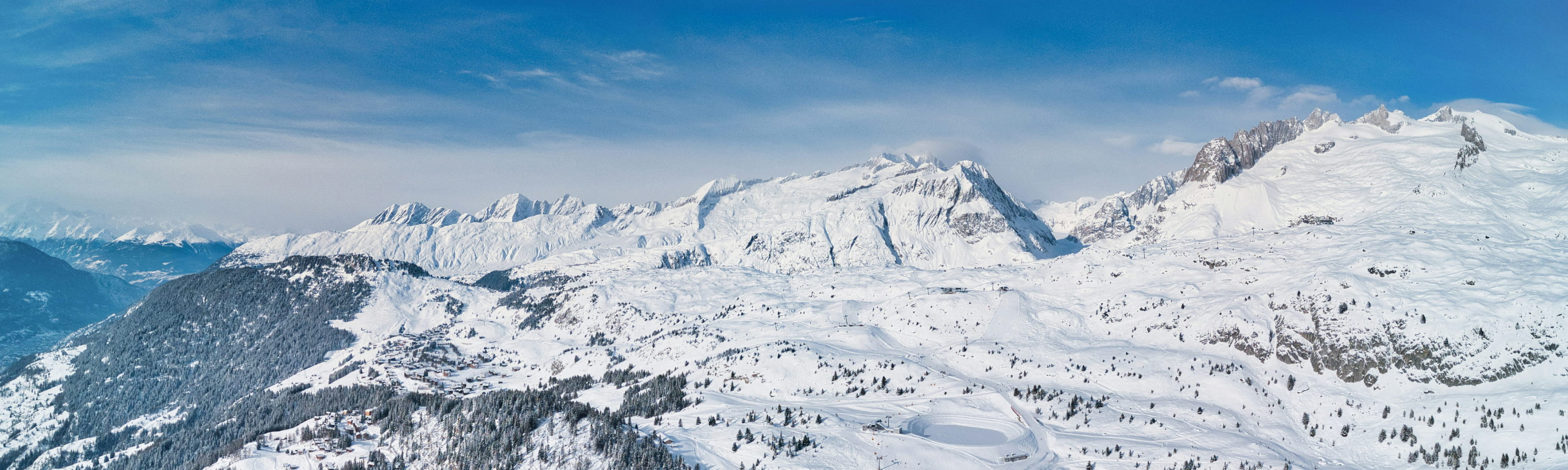 Snow Forecast, Weather Maps & Snow Reports for 3300 ski resorts